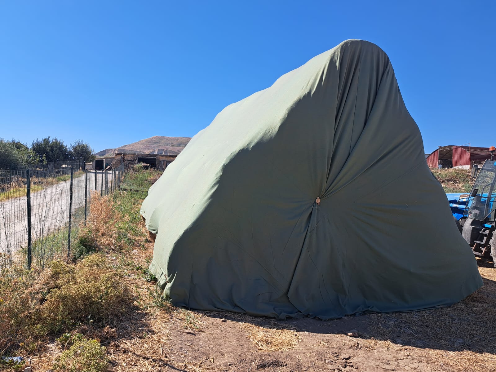 Telo copri balloni 160 - 9,80x12,50m - immagine 3